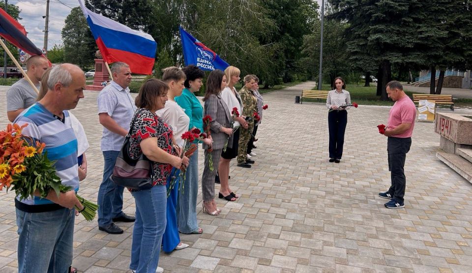 Александр Пеняев: Дорогие жители Ясиноватского округа! Александр Пеняев: Дорогие жители Ясиноватского округа!