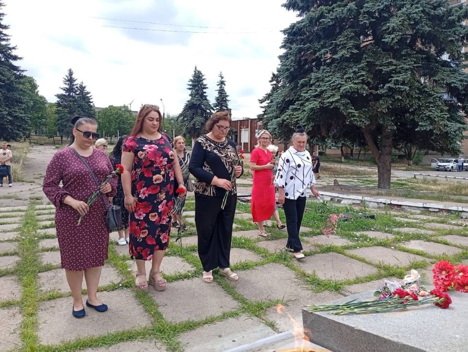 22 июня — важная дата в истории России, символизирующая начало Великой Отечественной войны 22 июня — важная дата в истории России, символизирующая начало Великой Отечественной войны