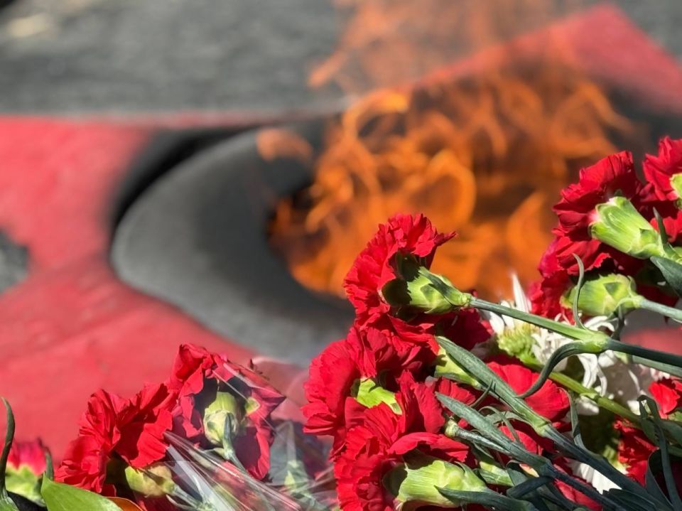 Александр Шатов: В Шахтерске состоялось памятно мероприятие, посвященное Дню памяти и скорби Александр Шатов: В Шахтерске состоялось памятно мероприятие, посвященное Дню памяти и скорби