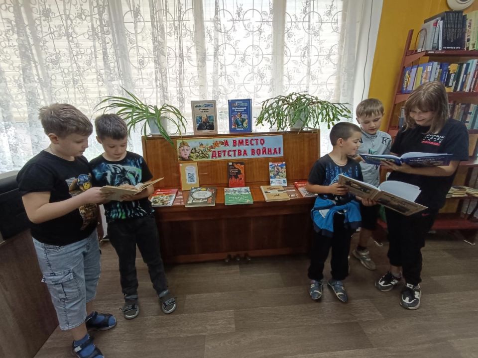 Школьникам из Кировского рассказали о событиях Великой Отечественной войны Школьникам из Кировского рассказали о событиях Великой Отечественной войны