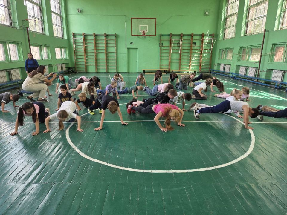 Месячник спорта «Спортивный Донбасс» Месячник спорта «Спортивный Донбасс»