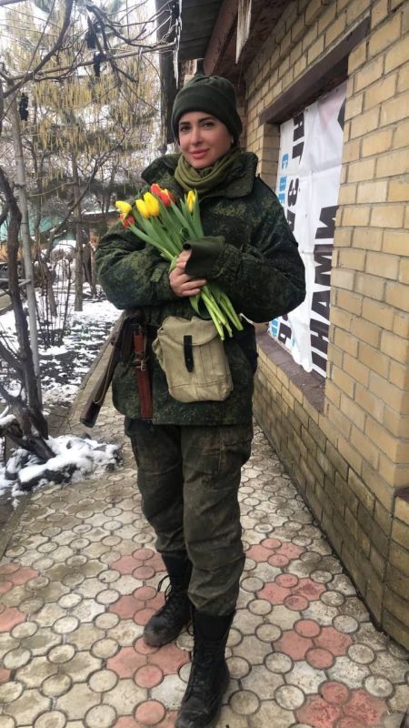 Эксклюзивное интервью военкора агентства ANNA NEWS Марии Коледа с Анной Илясовой – лейтенантом, ЗКР по ВПР 42 МСД 58 армии, «Женщиной года» в номинации «СВО» Эксклюзивное интервью военкора агентства ANNA NEWS Марии Коледа с Анной Илясовой – лейтенантом, ЗКР по ВПР 42 МСД 58 армии, «Женщиной года» в номинации «СВО»