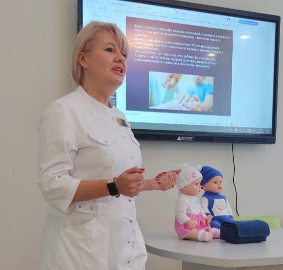 Состоялся тренинг по партнёрским родам Состоялся тренинг по партнёрским родам