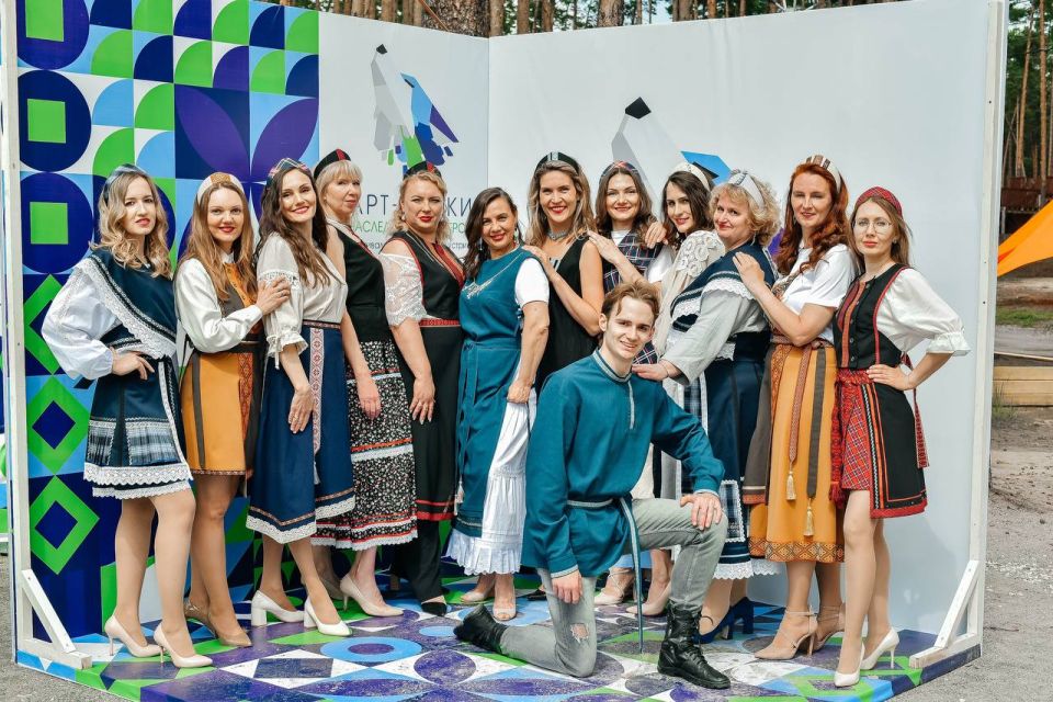 Станислав Дзасохов: Завершился фестиваль креативных индустрий «АРТ ВОЛКИ: наследники мастеров»! Станислав Дзасохов: Завершился фестиваль креативных индустрий «АРТ ВОЛКИ: наследники мастеров»!