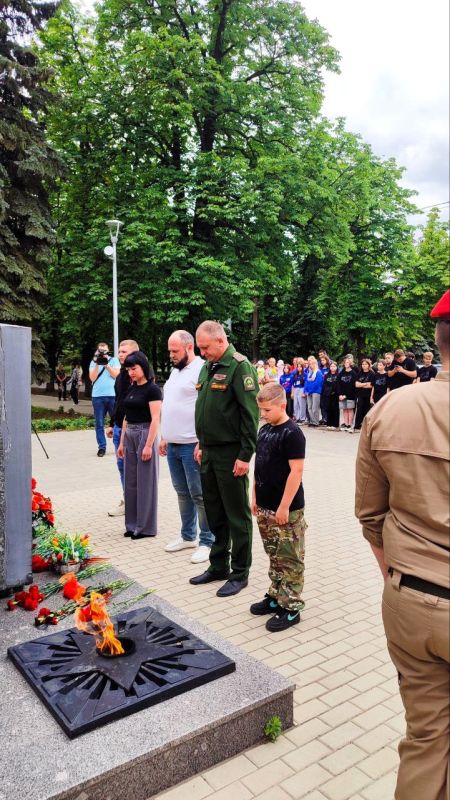 В память о тех, кто не отступил В память о тех, кто не отступил