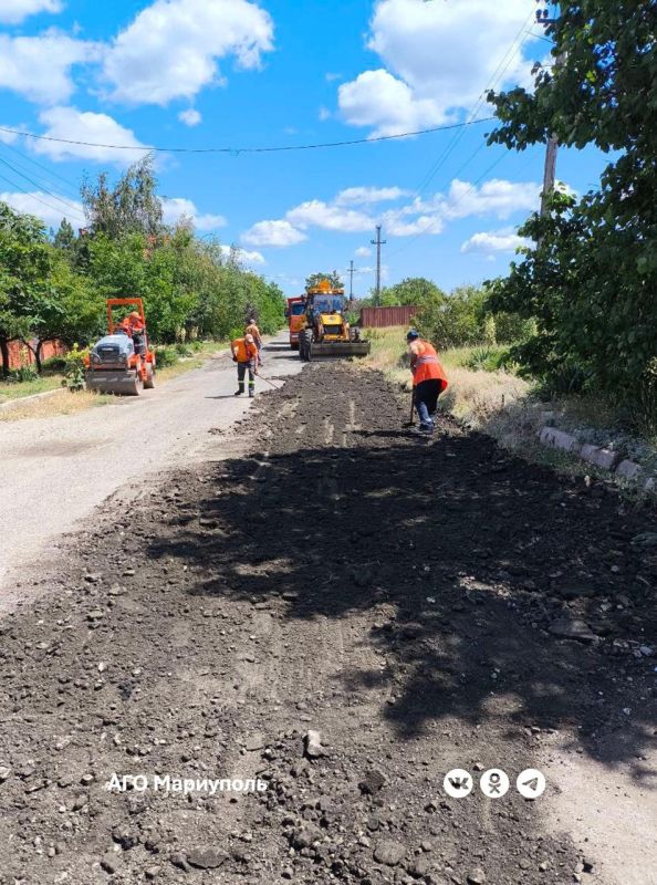 «Мариупольавтодор» улучшает дороги в частном секторе «Мариупольавтодор» улучшает дороги в частном секторе