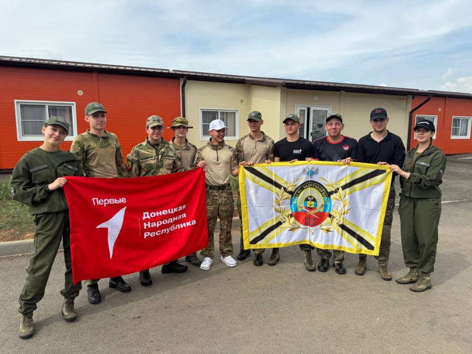 Команда Кадетского корпуса им. А.В. Захарченко — на «Зарнице 2.0» Команда Кадетского корпуса им. А.В. Захарченко — на «Зарнице 2.0»