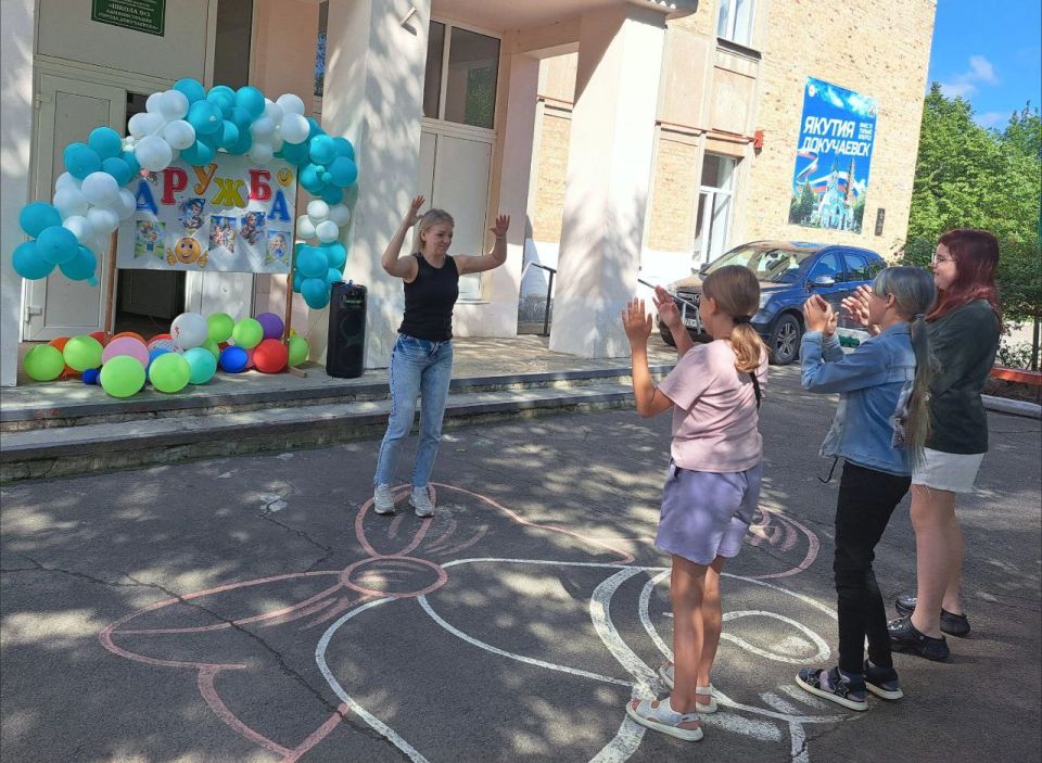 Последний день на летней площадке «ДРУЖБА» в школе №3 города Докучаевска Последний день на летней площадке «ДРУЖБА» в школе №3 города Докучаевска