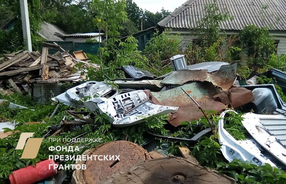 При поддержке Фонда Президентских грантов контролерами комитета Ленинского района Донецка был проведен рейд-мониторинг в сфере жилищно-коммунального хозяйства При поддержке Фонда Президентских грантов контролерами комитета Ленинского района Донецка был проведен рейд-мониторинг в сфере жилищно-коммунального хозяйства