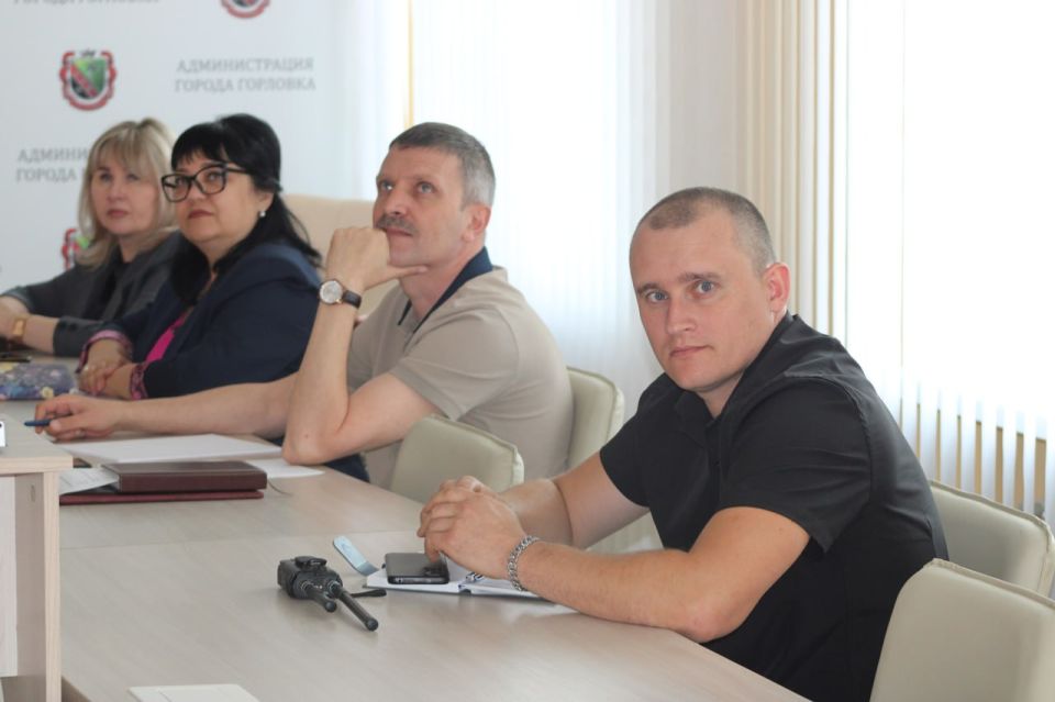 Иван Приходько: Руководители администрации городского округа Горловка приняли участие в Прямой линии Главы ДНР Дениса Пушилина Иван Приходько: Руководители администрации городского округа Горловка приняли участие в Прямой линии Главы ДНР Дениса Пушилина