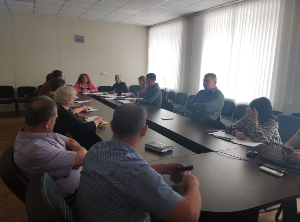В Волновахе состоялись публичные слушания в заочном формате (видеоконференцсвязь) В Волновахе состоялись публичные слушания в заочном формате (видеоконференцсвязь)