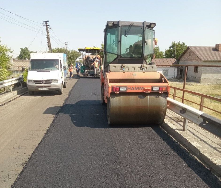 В первом полугодии общая площадь запланированных для ремонта участков дорог на территории городского округа Мариуполь составляет 22 тыс В первом полугодии общая площадь запланированных для ремонта участков дорог на территории городского округа Мариуполь составляет 22 тыс