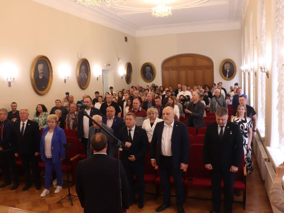 Гала-концерт: голоса, песни, стихи и смыслы Гала-концерт: голоса, песни, стихи и смыслы