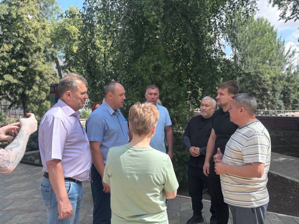 Рабочая встреча по вопросам сотрудничества и развития Рабочая встреча по вопросам сотрудничества и развития