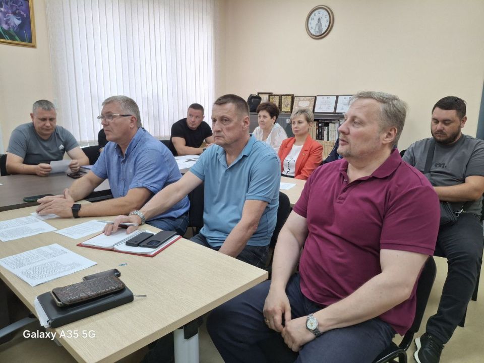 Сегодня состоялось 48-е заседание Ясиноватского муниципального совета Донецкой Народной Республики Сегодня состоялось 48-е заседание Ясиноватского муниципального совета Донецкой Народной Республики