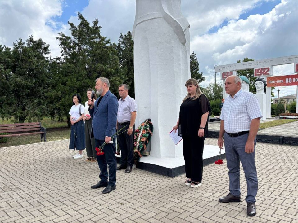 Третий день Форума греческой молодёжи «ИкогЕния. Объединяемся» был не меньше насыщенным Третий день Форума греческой молодёжи «ИкогЕния. Объединяемся» был не меньше насыщенным
