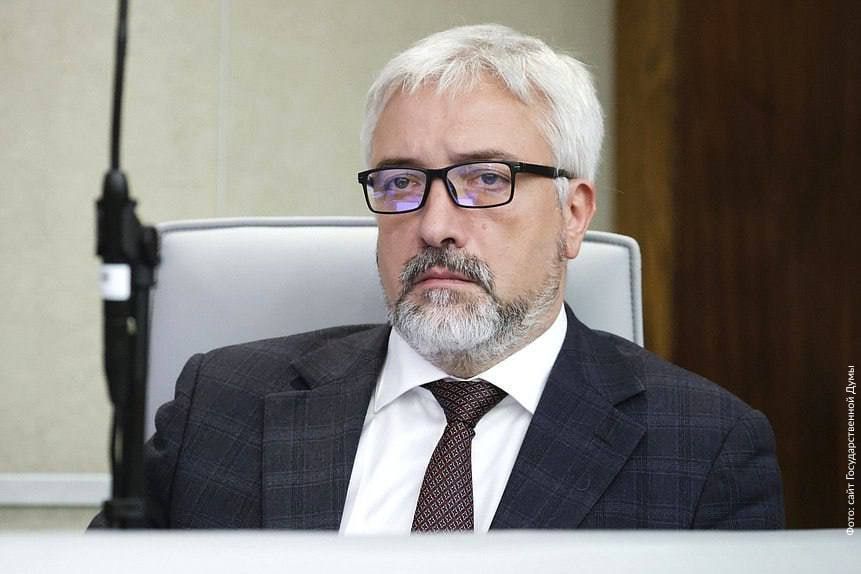 Без общего языка, интересов и понимания друг друга невозможно развитие гуманитарных связей Без общего языка, интересов и понимания друг друга невозможно развитие гуманитарных связей