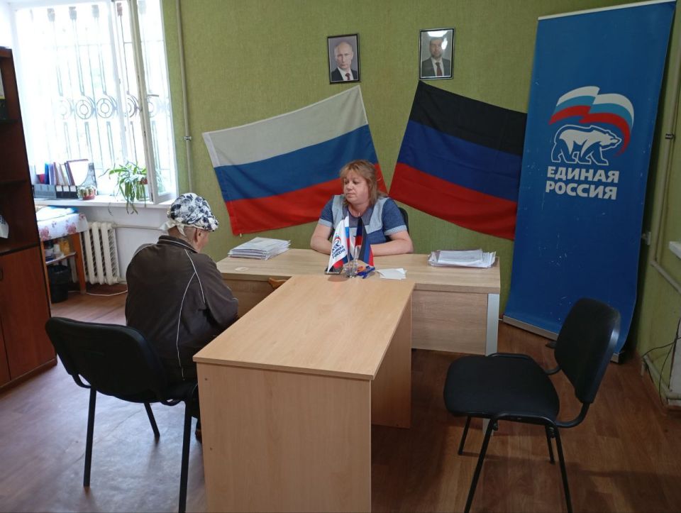 Сергей Желновач: Сегодня, 25.06.2025 в городе Светлодарск состоялся выездной приём нотариуса Дебальцевского городского нотариального округа Белолипской Анны Александровны Сергей Желновач: Сегодня, 25.06.2025 в городе Светлодарск состоялся выездной приём нотариуса Дебальцевского городского нотариального округа Белолипской Анны Александровны