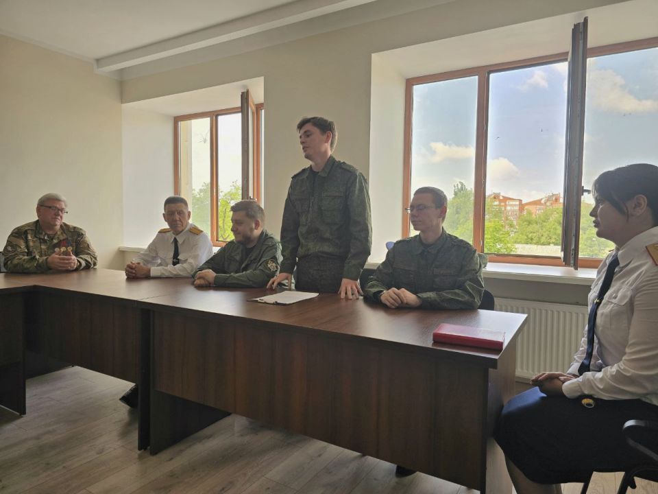 Дмитрий Огилец: 25 июня члены Донецкой республиканской общественной организации РСВА и СВО по приглашению руководства Следственного управления Следственного комитета по ДНР приняли участие в мероприятии, приуроченном... Дмитрий Огилец: 25 июня члены Донецкой республиканской общественной организации РСВА и СВО по приглашению руководства Следственного управления Следственного комитета по ДНР приняли участие в мероприятии, приуроченном...