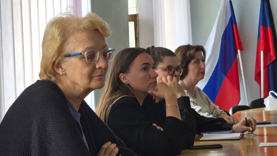 "Профилактика, безопасность, помощь: о чем говорили на заседании комиссии по делам несовершеннолетних" "Профилактика, безопасность, помощь: о чем говорили на заседании комиссии по делам несовершеннолетних"