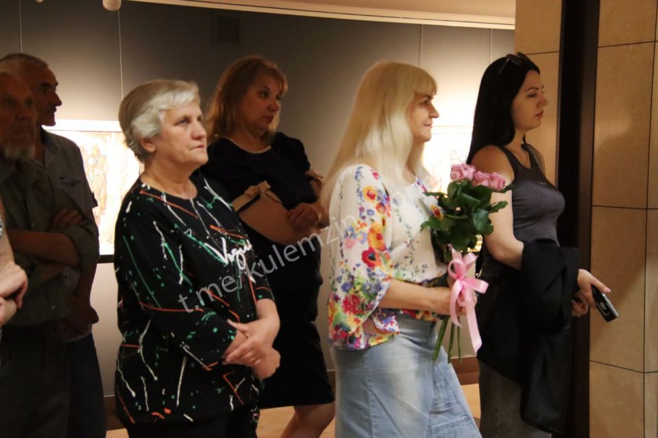 Алексей Кулемзин: В Художественном музее «Арт-Донбасс» при поддержке Департамента культуры администрации городского округа Донецк открылся выставочный проект ко Дню города Алексей Кулемзин: В Художественном музее «Арт-Донбасс» при поддержке Департамента культуры администрации городского округа Донецк открылся выставочный проект ко Дню города