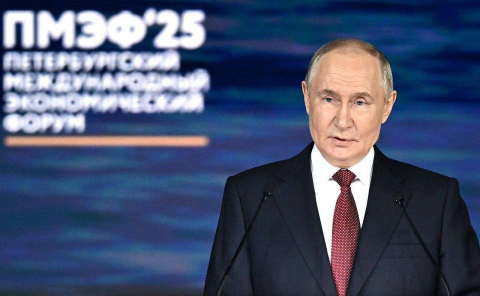 Дмитрий Бердников: Четырехдневный Петербургский международный экономический форум завершился Дмитрий Бердников: Четырехдневный Петербургский международный экономический форум завершился