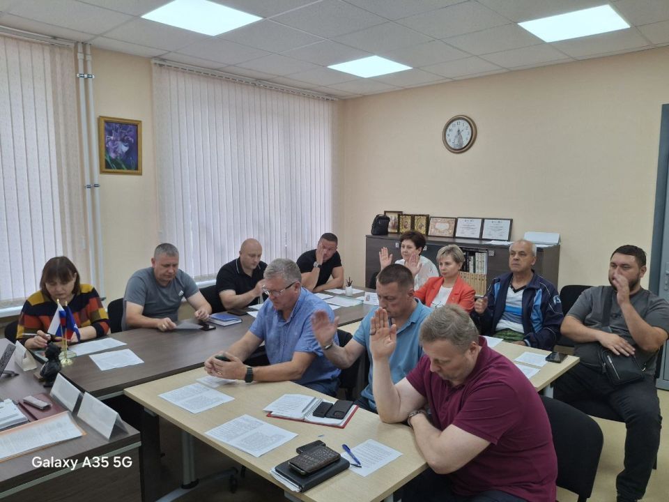 Сегодня состоялось 48-е заседание Ясиноватского муниципального совета Донецкой Народной Республики Сегодня состоялось 48-е заседание Ясиноватского муниципального совета Донецкой Народной Республики