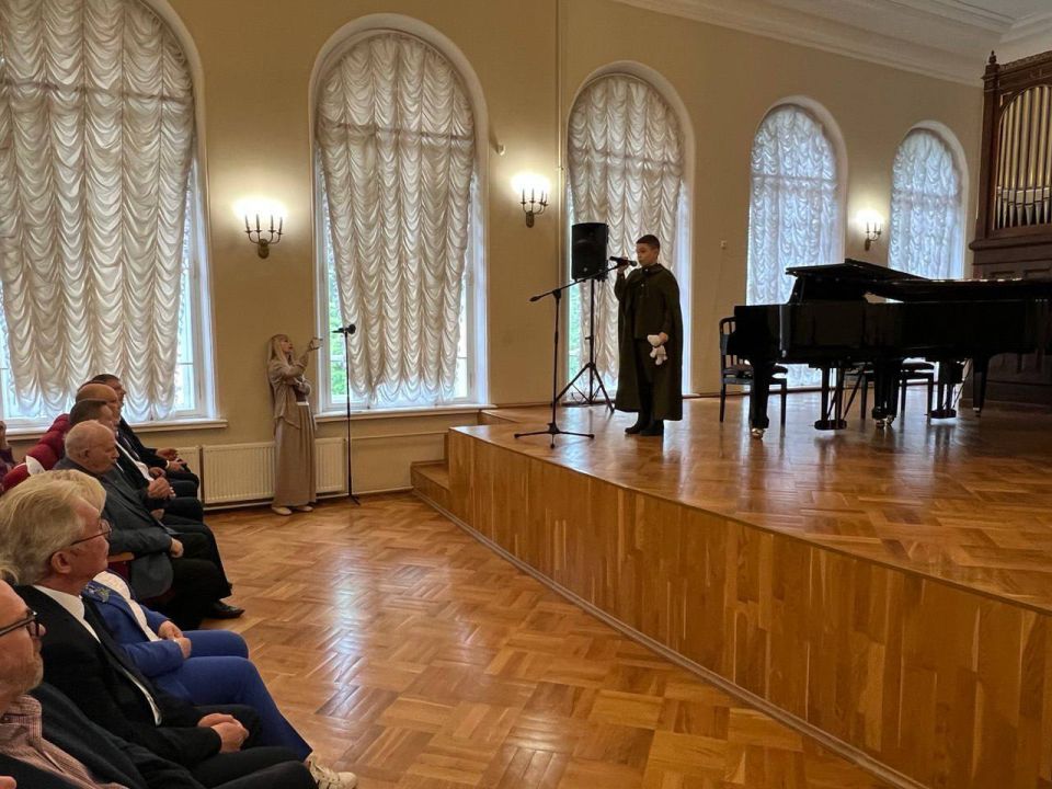 Гала-концерт: голоса, песни, стихи и смыслы Гала-концерт: голоса, песни, стихи и смыслы