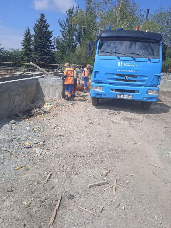 Нижегородские аварийные бригады провели очистку канализационных очистных сооружений в Харцызске Нижегородские аварийные бригады провели очистку канализационных очистных сооружений в Харцызске