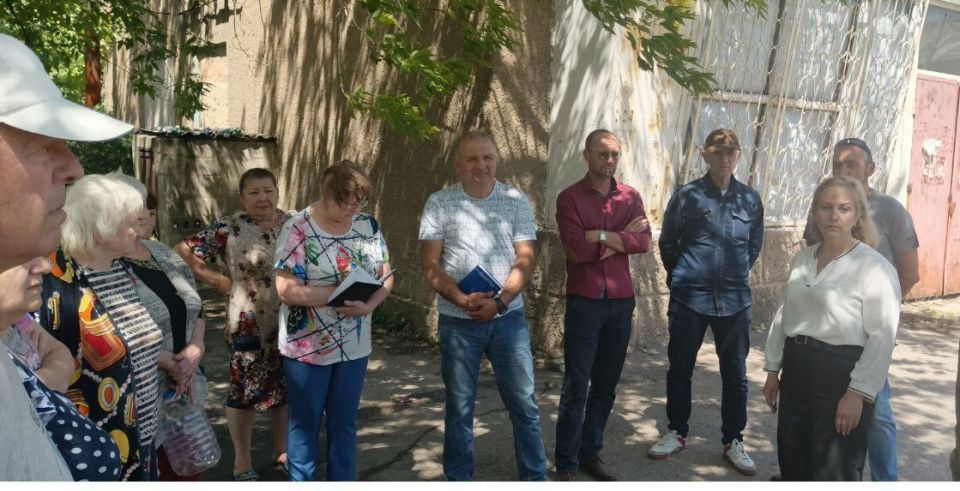 Наталья Бегуненко: В Петровском районе города Донецка продолжаются сходы с жителями Наталья Бегуненко: В Петровском районе города Донецка продолжаются сходы с жителями