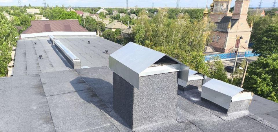 Николай Михайлов: Забайкальский край завершил ремонт кровли Новосветской детской музыкальной школы Старобешевского округа Николай Михайлов: Забайкальский край завершил ремонт кровли Новосветской детской музыкальной школы Старобешевского округа