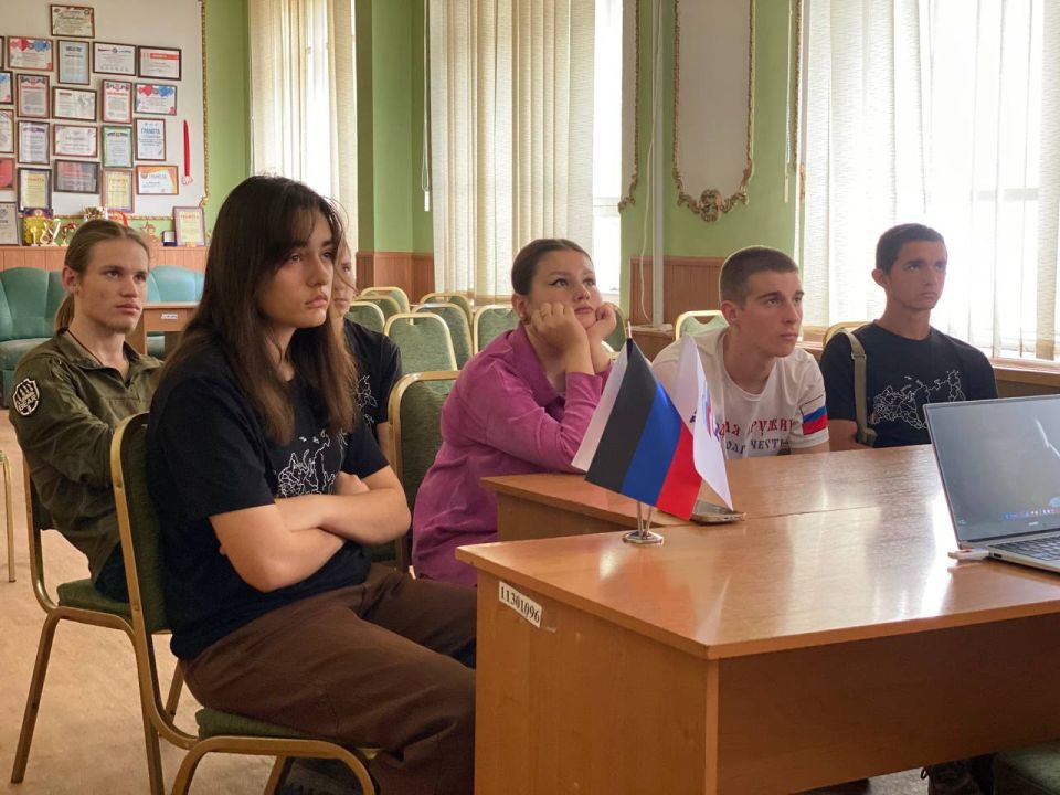 «Первый» - фильм памяти Александра Захарченко «Первый» - фильм памяти Александра Захарченко
