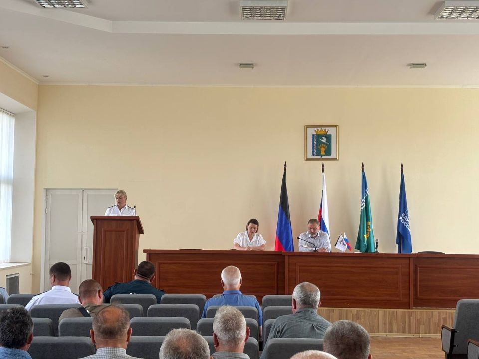 Совещание с сельхозпроизводителями Мангушского муниципального округа Совещание с сельхозпроизводителями Мангушского муниципального округа
