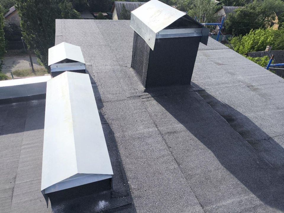 Николай Михайлов: Забайкальский край завершил ремонт кровли Новосветской детской музыкальной школы Старобешевского округа Николай Михайлов: Забайкальский край завершил ремонт кровли Новосветской детской музыкальной школы Старобешевского округа