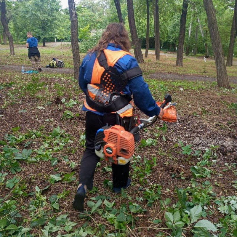 «Чистый четверг» в Буденновском районе «Чистый четверг» в Буденновском районе