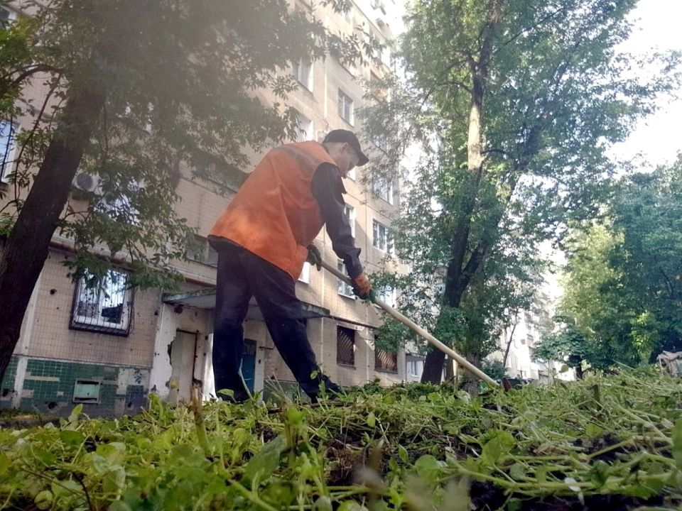 Иван Адамец: Сотрудники управляющей компании Куйбышевского района ежедневно прилагают все усилия для решения самых разнообразных задач — от оперативного устранения аварийных ситуаций до системного благоустройства придомовых... Иван Адамец: Сотрудники управляющей компании Куйбышевского района ежедневно прилагают все усилия для решения самых разнообразных задач — от оперативного устранения аварийных ситуаций до системного благоустройства придомовых...