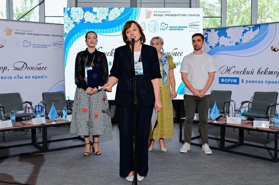 Женщины вместе - большая сила! Женщины вместе - большая сила!