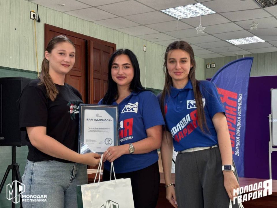 Взлетаем только выше и только вперёд Взлетаем только выше и только вперёд