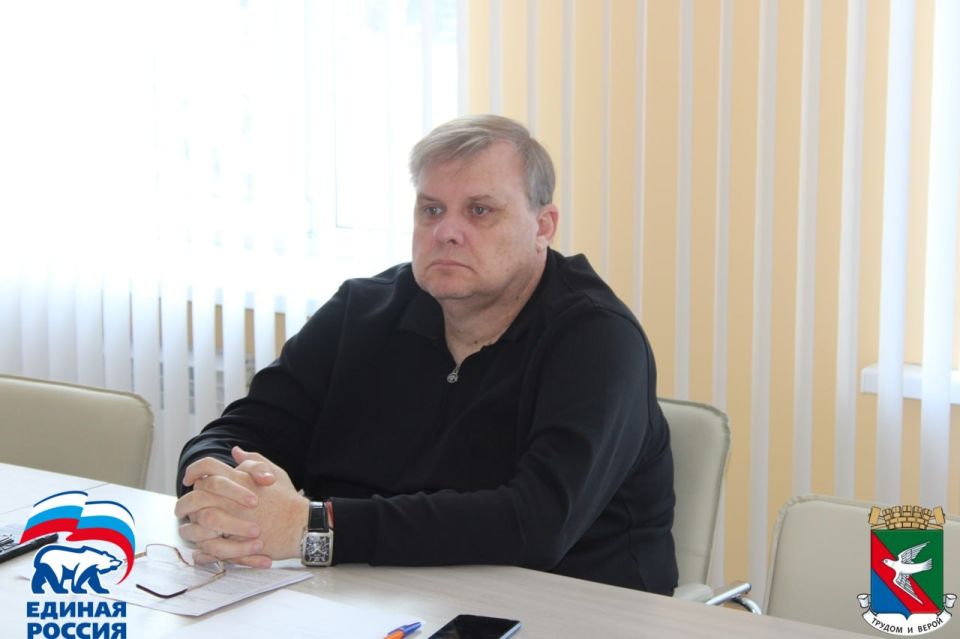 Иван Приходько: Сегодня, 27 июня, провел прием граждан в администрации городского округа Горловка Иван Приходько: Сегодня, 27 июня, провел прием граждан в администрации городского округа Горловка