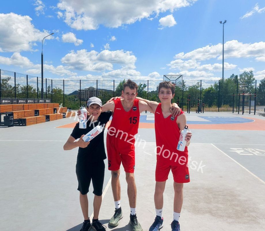 Алексей Кулемзин: В городском округе Донецк продолжается месячник «Спортивный Донбасс» Алексей Кулемзин: В городском округе Донецк продолжается месячник «Спортивный Донбасс»