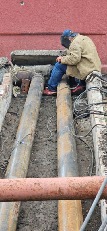 Роман Конев: ФИЛИАЛ «ГОРЛОВКАТЕПЛОСЕТЬ» ГУП ДНР «ДОНБАССТЕПЛОЭНЕРГО» Роман Конев: ФИЛИАЛ «ГОРЛОВКАТЕПЛОСЕТЬ» ГУП ДНР «ДОНБАССТЕПЛОЭНЕРГО»