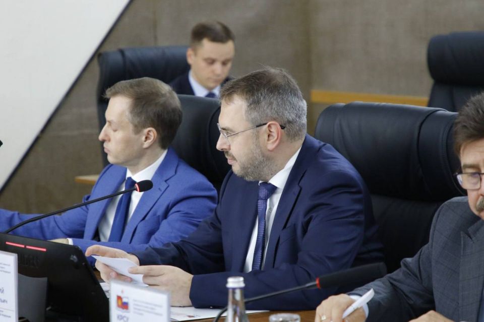 В Бишкеке состоялось заседание Управляющего совета Кыргызско-Российского Славянского университета имени первого Президента РФ Б.Н. Ельцина В Бишкеке состоялось заседание Управляющего совета Кыргызско-Российского Славянского университета имени первого Президента РФ Б.Н. Ельцина