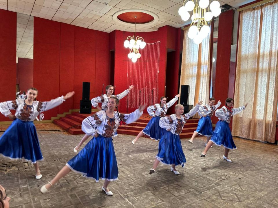 Денис Зубов: С Днём молодежи!!. В преддверии празднования Дня молодежи в городском округе Иловайск состоялось праздничное мероприятие, в котором приняли участие представители всех молодежных организаций, активисты округа... Денис Зубов: С Днём молодежи!!. В преддверии празднования Дня молодежи в городском округе Иловайск состоялось праздничное мероприятие, в котором приняли участие представители всех молодежных организаций, активисты округа...
