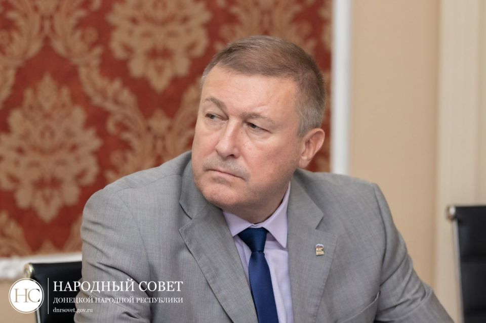 В Народном Совете обсудили доступность инфраструктуры для маломобильных граждан В Народном Совете обсудили доступность инфраструктуры для маломобильных граждан