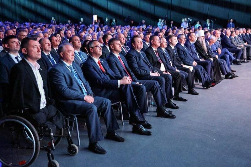 Александр Волошин: В Нижнем Новгороде сегодня завершает свою работу XII Форум регионов России и Беларуси Александр Волошин: В Нижнем Новгороде сегодня завершает свою работу XII Форум регионов России и Беларуси