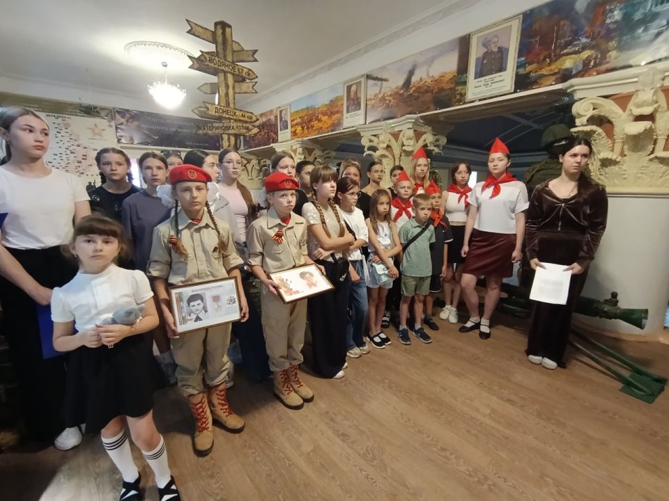 Николай Михайлов: В Старобешевском округе прошла тематическая программа для детей "Дорогами партизанской славы" Николай Михайлов: В Старобешевском округе прошла тематическая программа для детей "Дорогами партизанской славы"