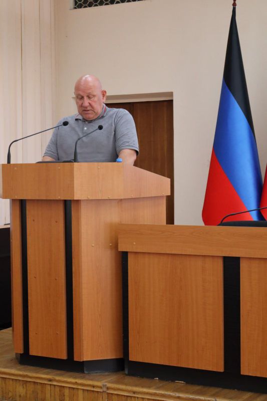 Александр Подгорный: Сегодня, 26 июня 2025 года, провела 51 заседание Макеевского городского совета Донецкой Народной Республики Александр Подгорный: Сегодня, 26 июня 2025 года, провела 51 заседание Макеевского городского совета Донецкой Народной Республики
