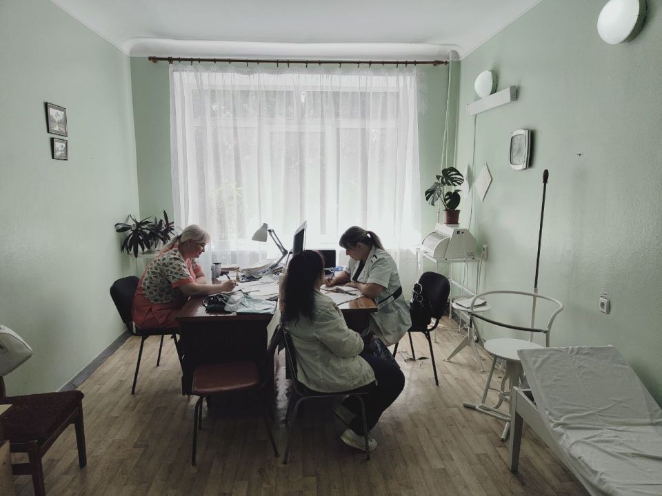 Консультативная бригада в больнице г. Дебальцево Консультативная бригада в больнице г. Дебальцево
