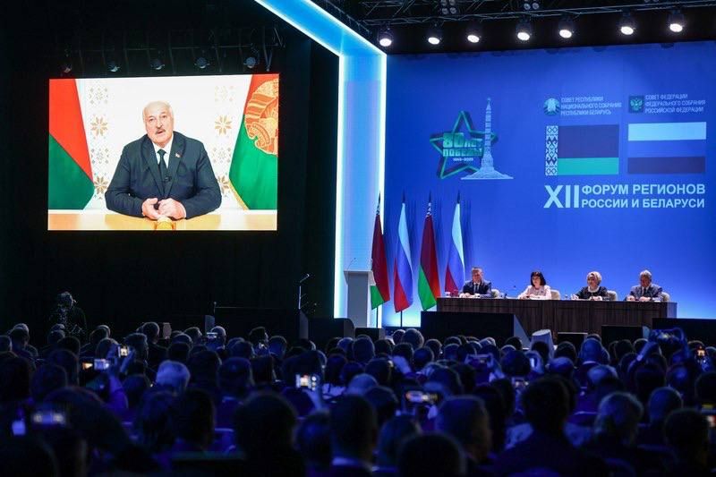 Александр Волошин: В Нижнем Новгороде сегодня завершает свою работу XII Форум регионов России и Беларуси Александр Волошин: В Нижнем Новгороде сегодня завершает свою работу XII Форум регионов России и Беларуси