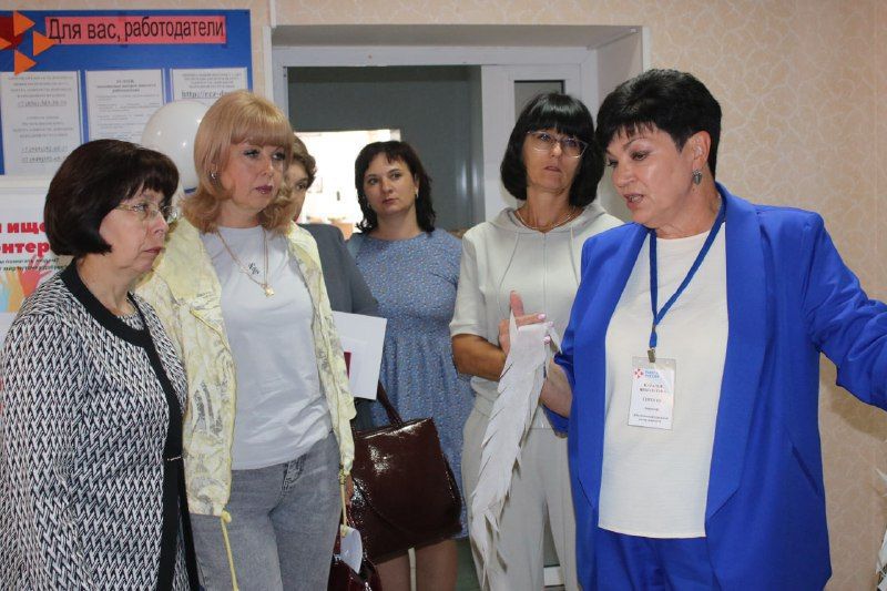 Волонтёр – это тоже профессия! Волонтёр – это тоже профессия!